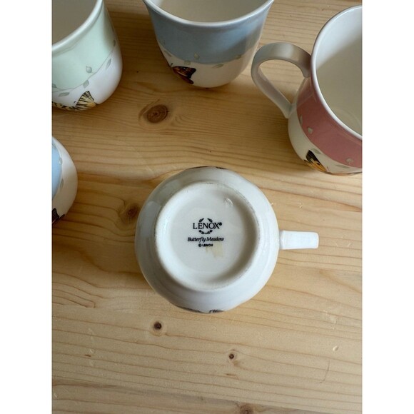 Lenox Butterfly Meadow Mugs - Picture 7 of 8